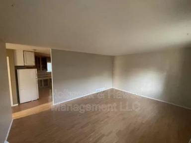 Main picture of 601-605 North Bryan Avenue - 601-1