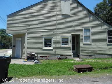 Main picture of 301 Adams St