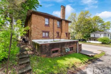 Main picture of 434 N Ellsworth Ave