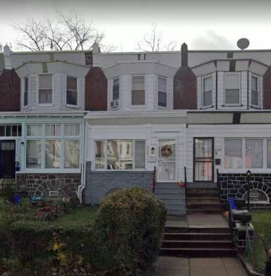Main picture of 6158 Chestnut St