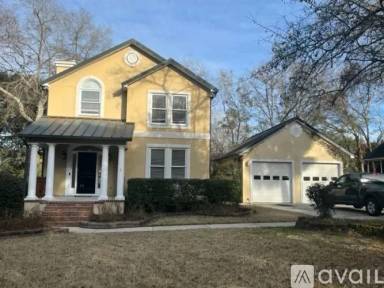 Main picture of 574 Hidden Blvd