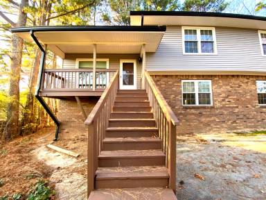 Main picture of 739 Germantown Cir