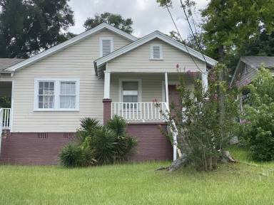 Main picture of 1035 15th St