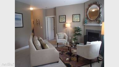 Main picture of 1 Salem Grn