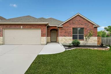 Main picture of 3052 Pine Valley Dr
