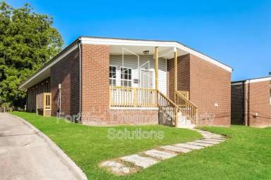 Main picture of 511 Saunders Pl