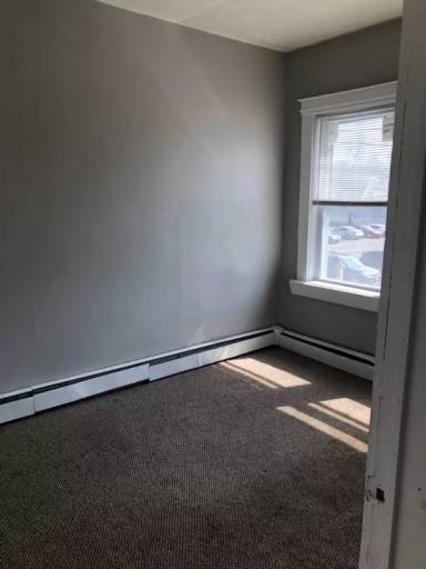 Main picture of 128 Clinton St