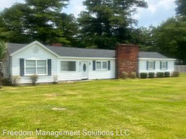 Main picture of 2124 Mechanicsville Rd