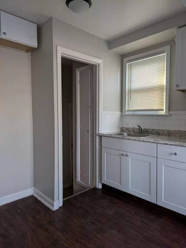 Main picture of 18642 Shaftsbury Ave