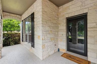Main picture of 65 White Magnolia Cir