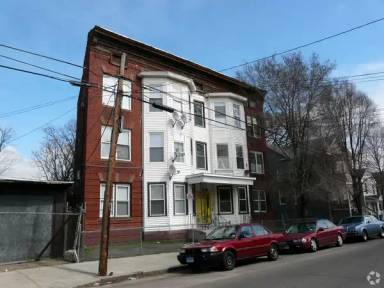 Main picture of 83 Hallock St