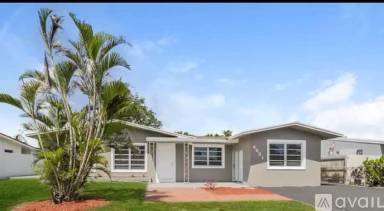 Main picture of 4521 NW 12th Ave
