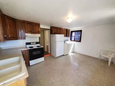 Main picture of 2403 Walnut St