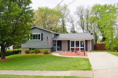 Main picture of 3613 Old Post Rd