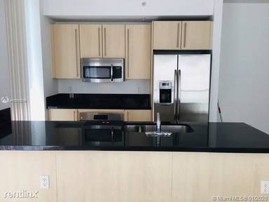 Main picture of Axis on Brickell