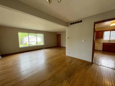 Main picture of 1856 Cromwell Dr