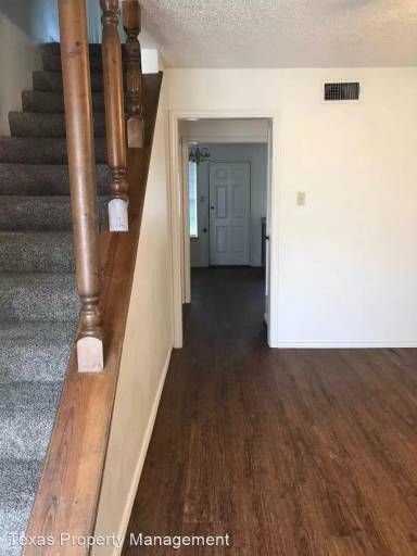 Main picture of Sun Valley Apartments