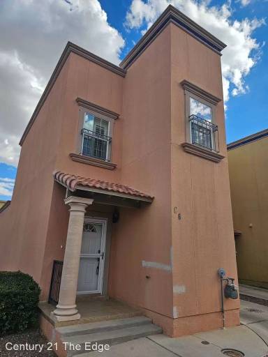 Main picture of 3150 N Yarbrough Dr