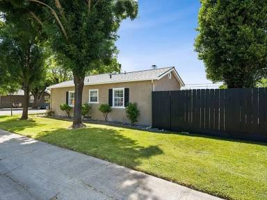 Main picture of 2633 Grange Ave