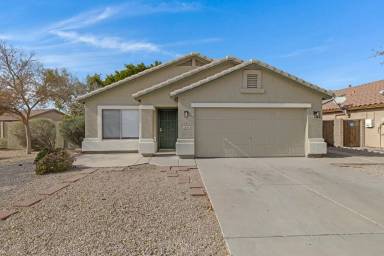 Main picture of 2610 N 109th Ave