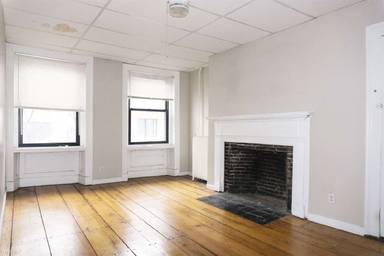 Main picture of 147 Charles St