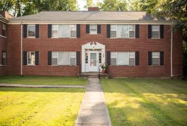 Main picture of Hillcrest Apartments