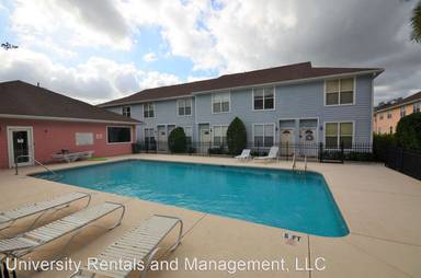 Main picture of 3930 SW 20th Ave