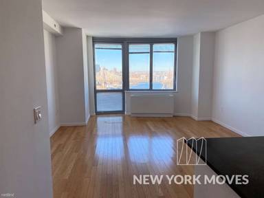 Main picture of 4545 Center Blvd Apartments