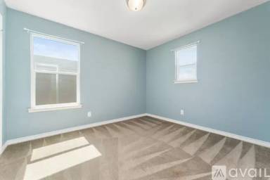 Main picture of 10211 Swan Crk