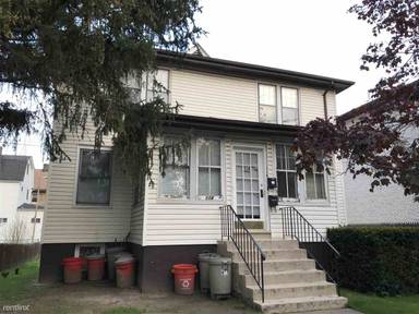 Main picture of 113 Oakwood Ave