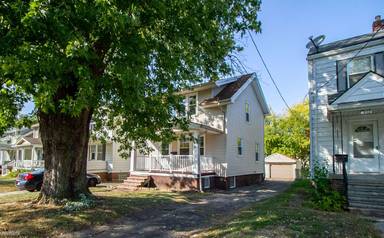 Main picture of 1936 Mansfield Rd