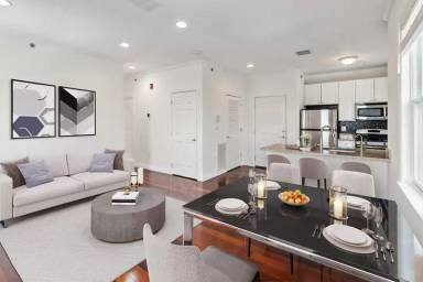 Main picture of 620 38th St