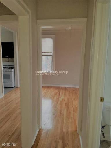 Main picture of 1367 W Estes Ave