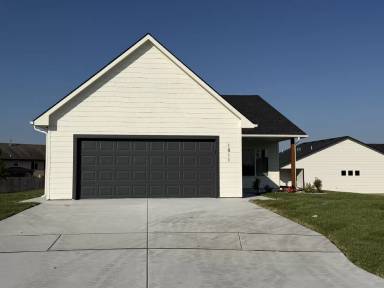 Main picture of 1811 E Liam Ct