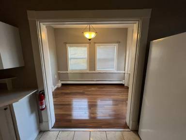 Main picture of 401 Carothers Avenue - 2