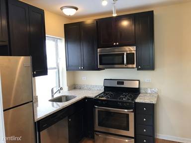 Main picture of 3001-07 W Lawrence Ave & 4746-50 N Sacramento Ave