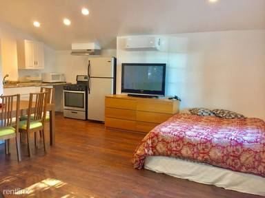 Main picture of 5240 Buffalo Ave