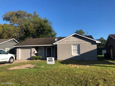 Main picture of 5535 Ricky St