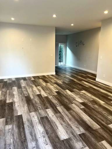 Main picture of 7255 Tyrone Ave