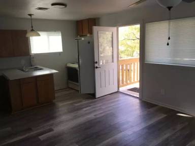 Main picture of 3300 Cavitt Ave
