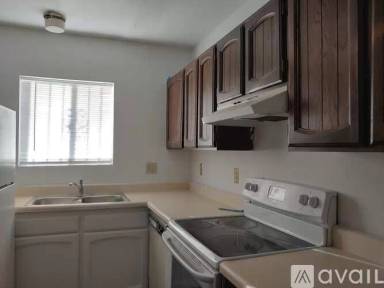 Main picture of 3800 E 2nd St