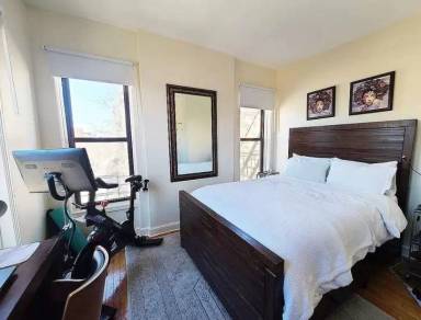 Main picture of 621 Edgewater Ave