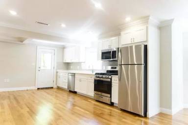Main picture of 62 Gordon St