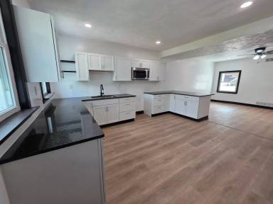 Main picture of 1111 Freyburg St