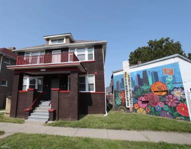 Main picture of 7410 Lafayette Blvd