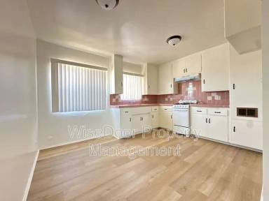 Main picture of 1105 Beach St