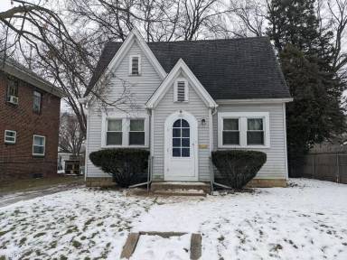 Main picture of 409 W Witherbee St