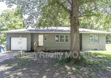 Main picture of 10619 Richmond Ave