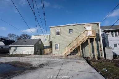 Main picture of 2457 Shelby St