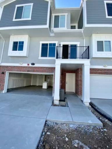 Main picture of Parkside Townhomes